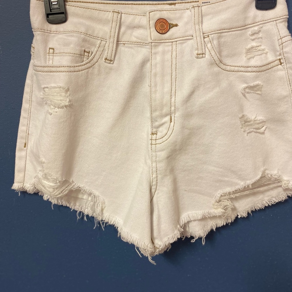 So Distressed Shorts